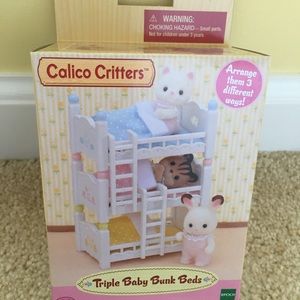 NEW Calico Critters Triple Baby Bunk Beds